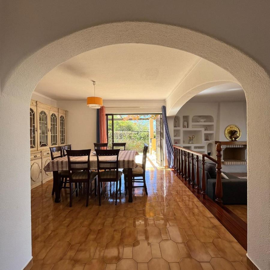 Villa Paraiso - 4 Bedrooms And Pool Албуфейра Экстерьер фото